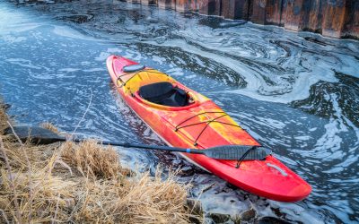 Best Winter Kayaking Techniques and Tips