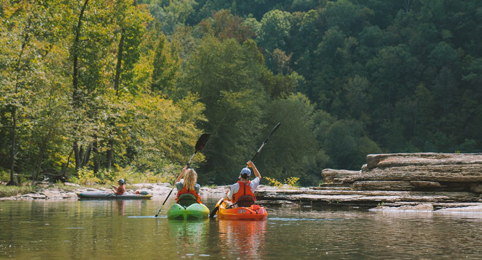kayaking in Mulberry River